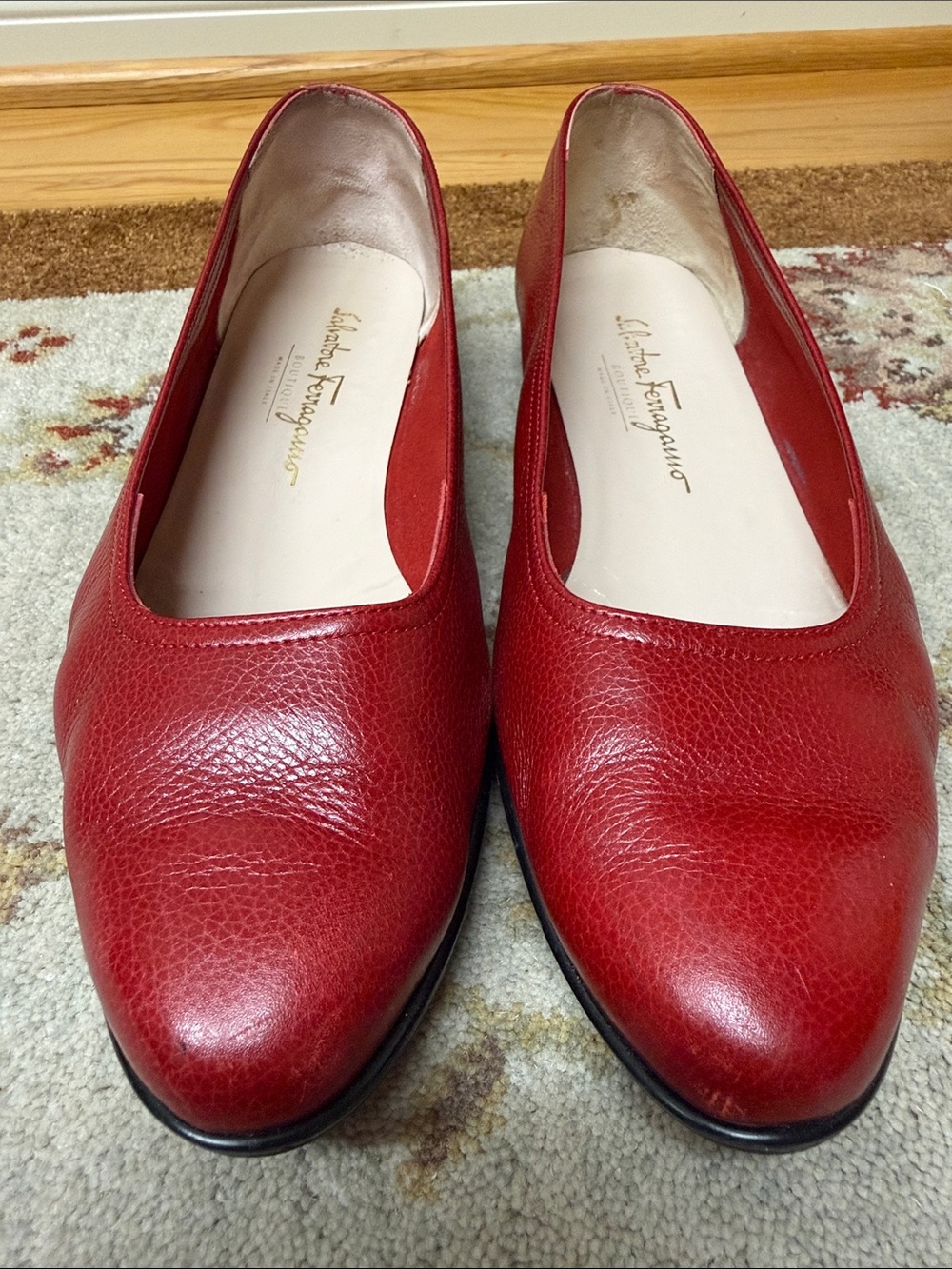 Salvatore Ferragamo Aladina style Red Leather Flats